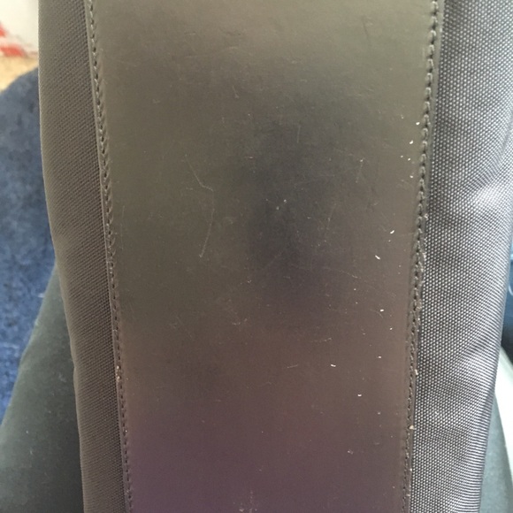 Lovely GUCCI Handbag - Picture 6 of 6